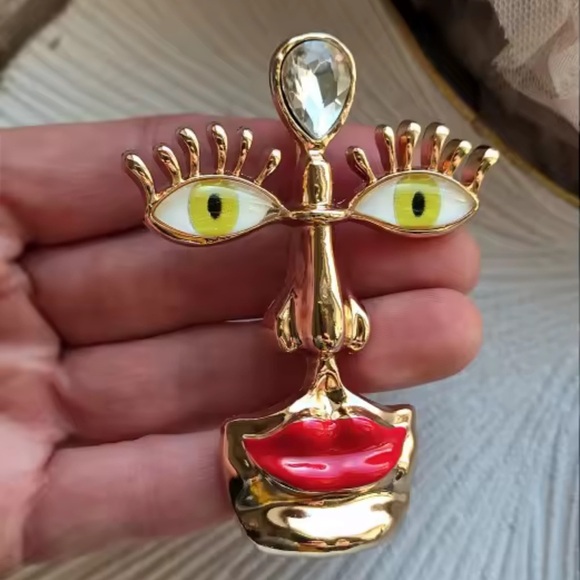 Anthropologie Jewelry - Abstract Face Brooch with Red Lips and Yellow Eyes